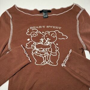 WOMENS SMALL BROWN LONG SLEEVE TOP LETTUCE HEM‎ WIDE NECK BEAR SWEETHEART Y2K